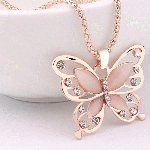 Rose Gold Butterfly Opal Pendant Necklace – Elegant Gift for Women